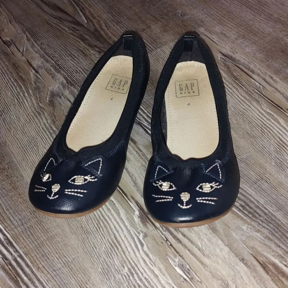 Gap Kids navy blue kitty cat ballet flats Sz 4